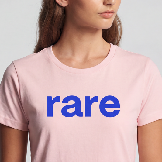 Women's rare essentials tee